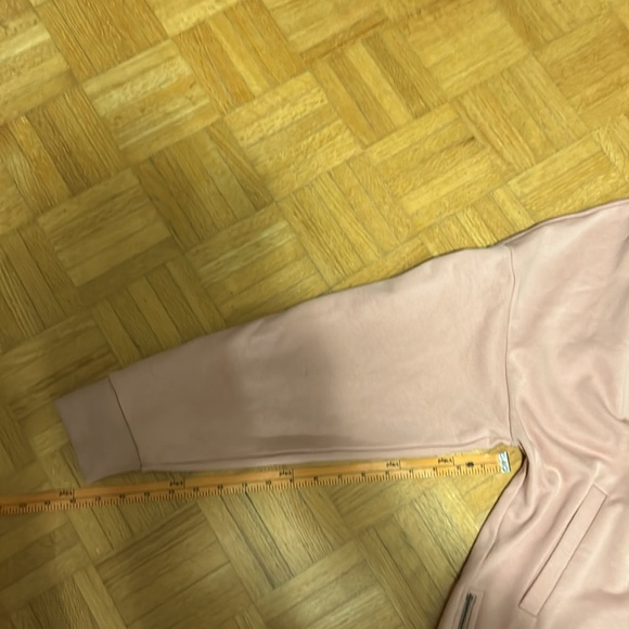 Belle&Bloom - Picture 4 of 12